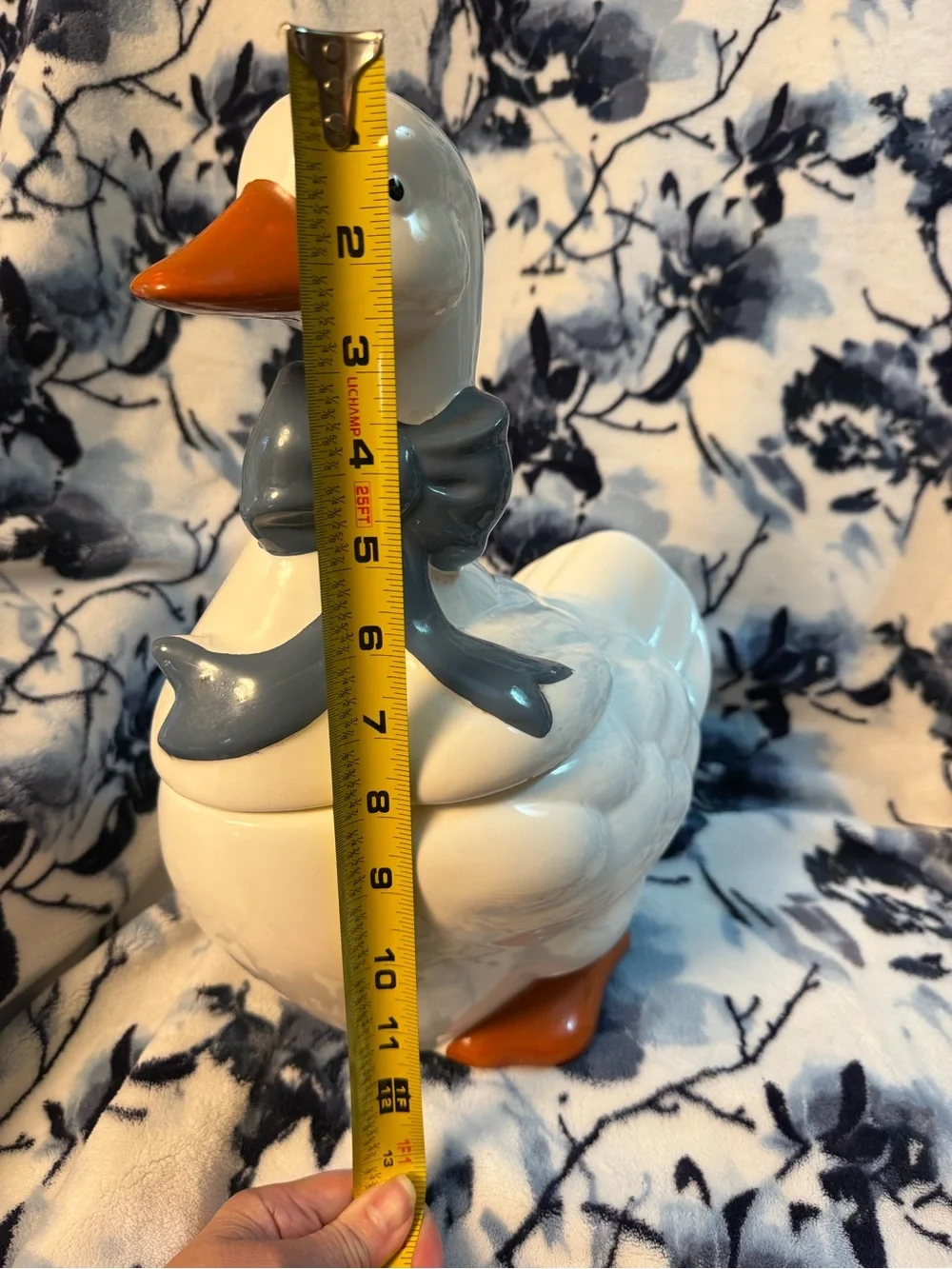 Vintage Mother Goose Large Ceramic Cookie Jar. Beautiful. Accepting Offers.